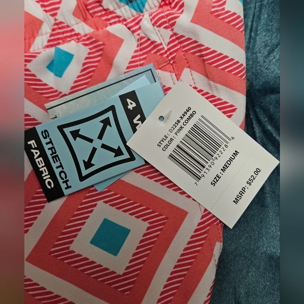 Malibu Beach Club Coral Geometric Print Swim Trunks NWT Size Medium
